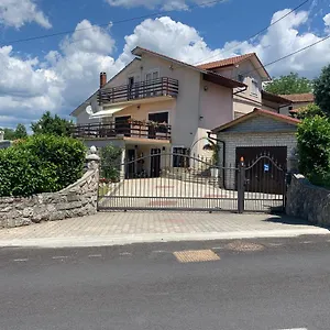 Lovre , Viskovo Croatia