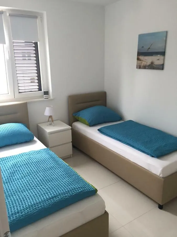 Breitling Apartments With Pool Croatia